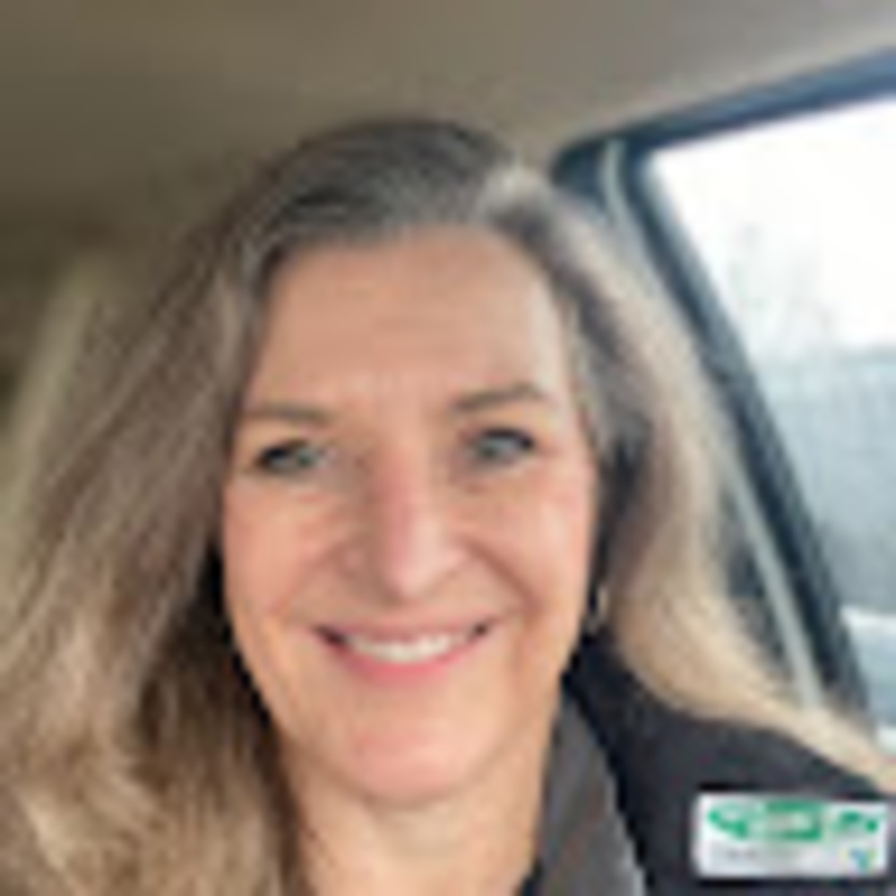 Meet your Posher, Lisa